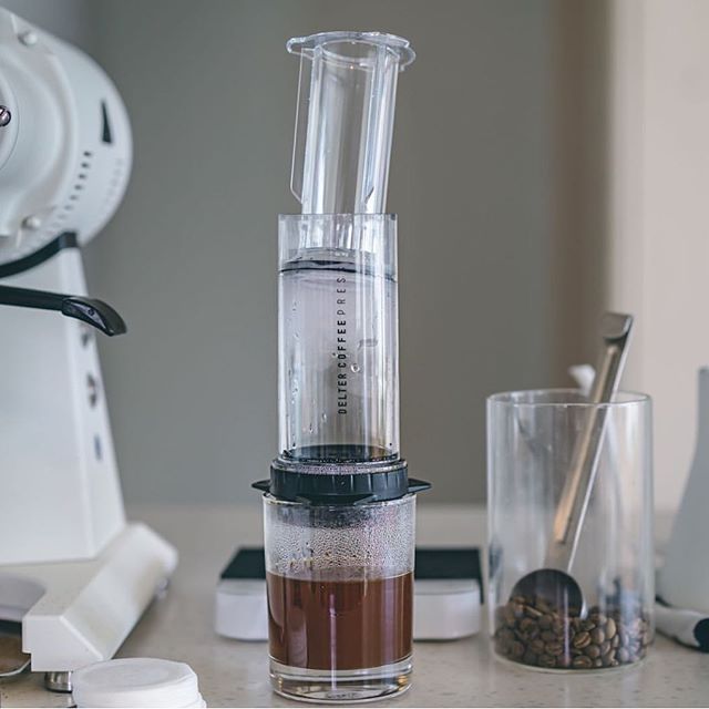 Delter Coffee Press - Caffeine Lab