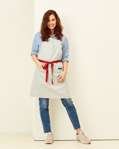 Lucio Verso Pale Grey Classic Apron - Caffeine Lab