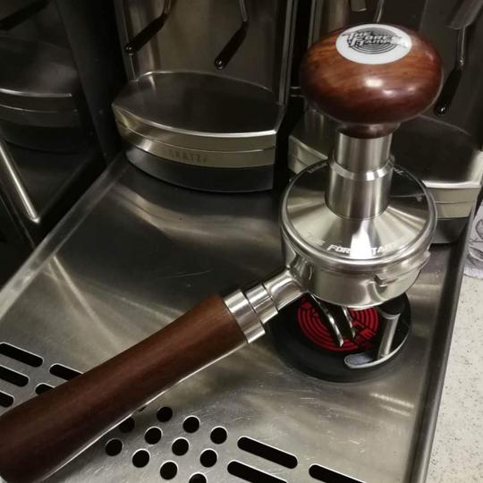 The Force Tamper Stand - Caffeine Lab